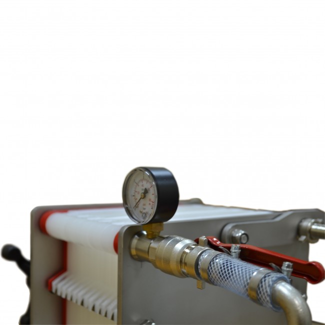 Пресс-фильтр F14-I-PE нержавеющий с нержавеющим насосом Пресс-фильтр F14-I-PE нержавеющий с нержавеющим насосом