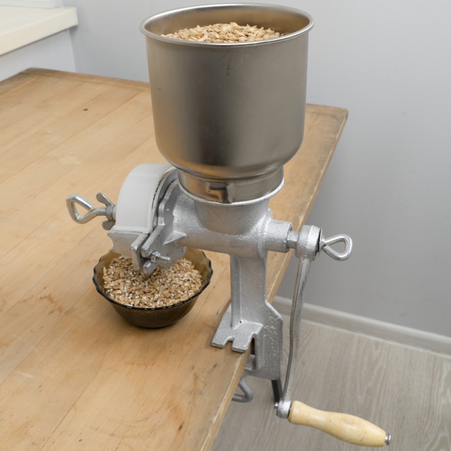 Мельница жерновая