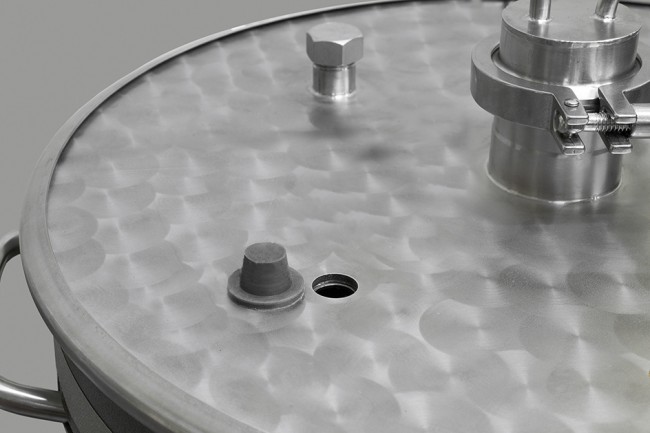 Заглушка силиконовая на штуцер 1/2 для работы под вакуумом