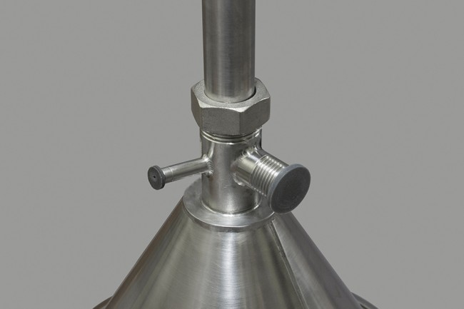 Крышка приемной емкости для дистилляции под вакуумом ароматных спиртов V2.0 Крышка приемной емкости для дистилляции под вакуумом ароматных спиртов V2.0